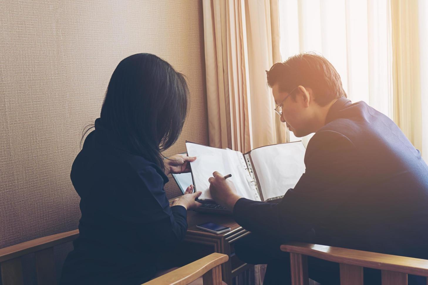 Rencontre professionnelle entre entrepreneurs